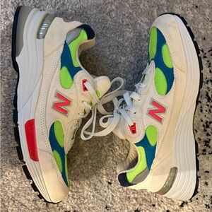 New Balance 992 White Neon Cyan - Size 7.5 Mens / 9 Womens - NEW